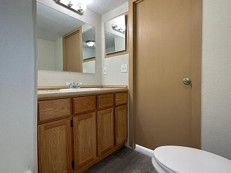 1111 N Point Lonesome Rd #1A — Photo 8