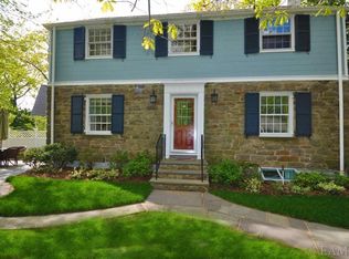 10 Iselin Ter, Larchmont, NY 10538