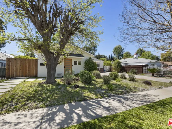 19014 Bessemer St, Reseda, CA 91335