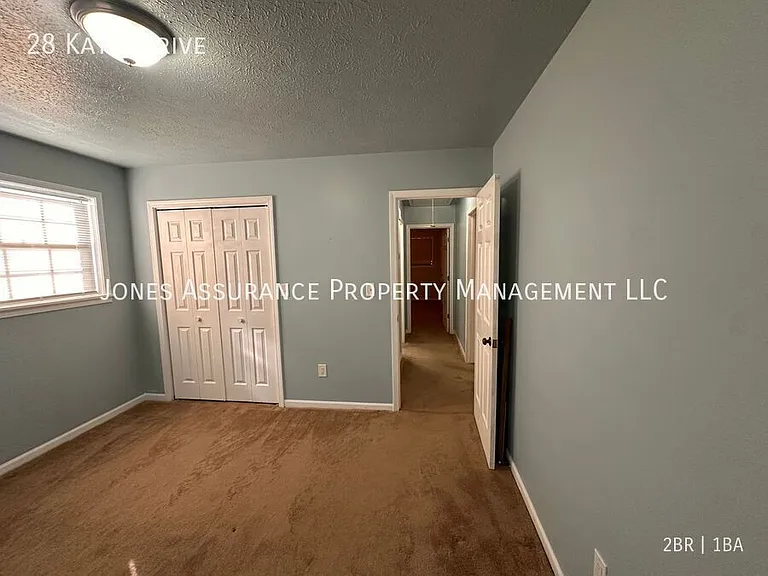 28 Katie Dr — Photo 13