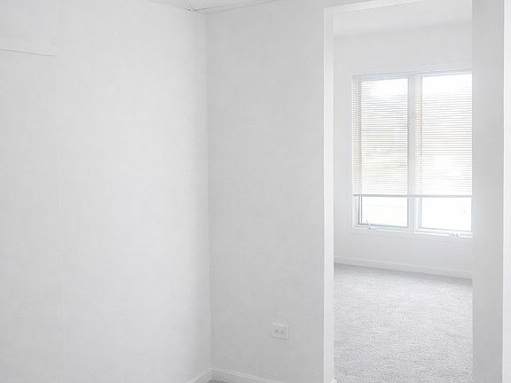 5th image of 1050 Holbrook Rd APT I