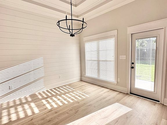 5th image of 5036 Hatfield Cir