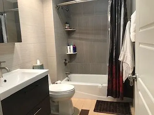 Rented by Alexiou Realty | media 21