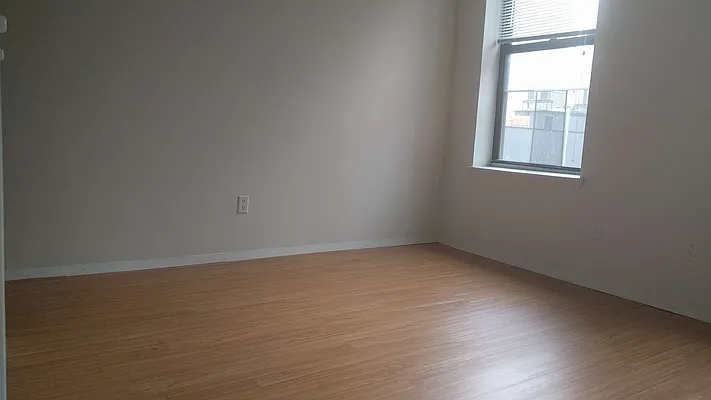 Rented by Avenues Real Estate | media 4