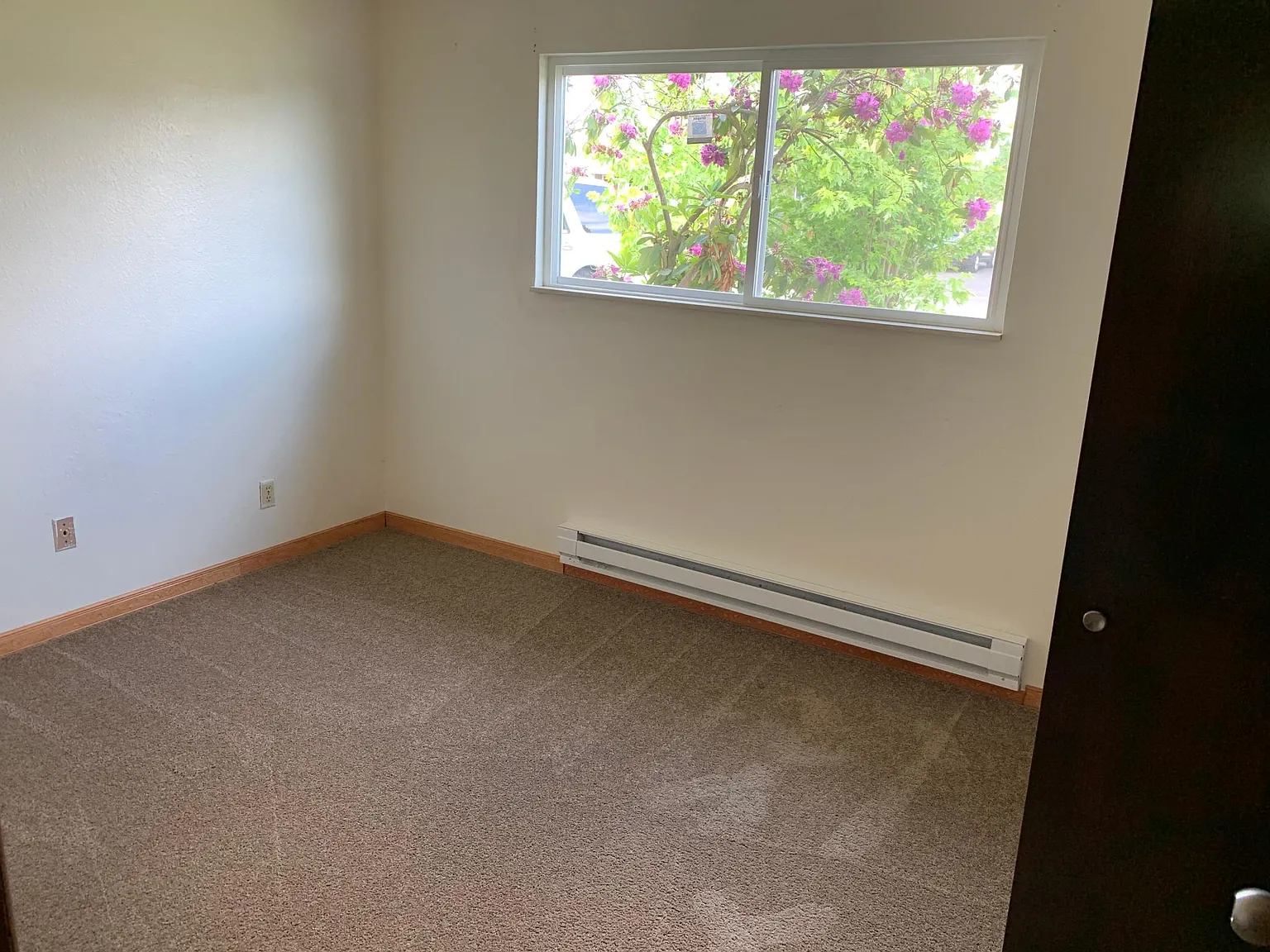 4035 Bartlett Dr — Photo 4