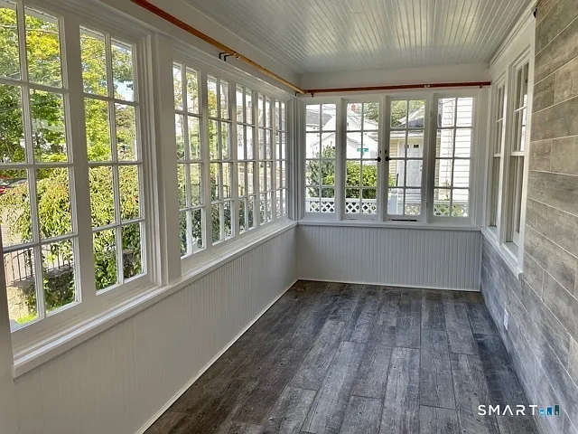 3 bed, 2.0 bath, 1770 sqft, $4,000 — Photo 3
