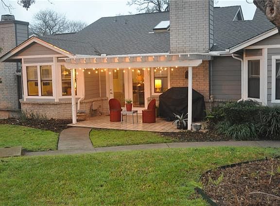 3rd image of 2001 Parker Ln APT 109