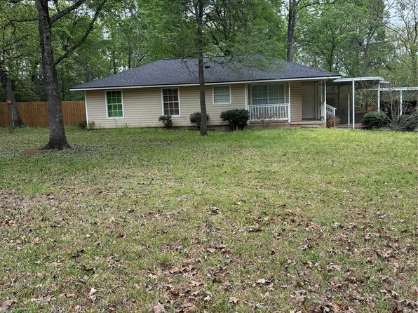47 Jackson Rd, Huntsville, TX 77320