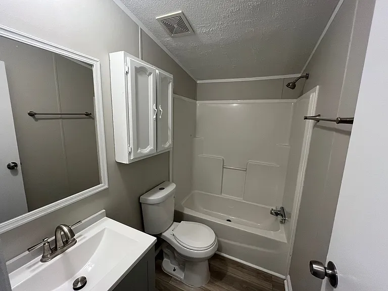 6803 Waters Ave — Photo 24