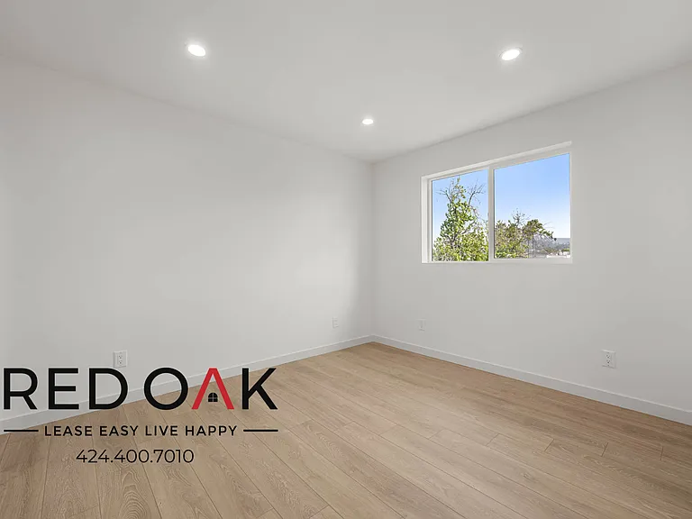 415 N La Fayette Park Pl #417.5 — Photo 4