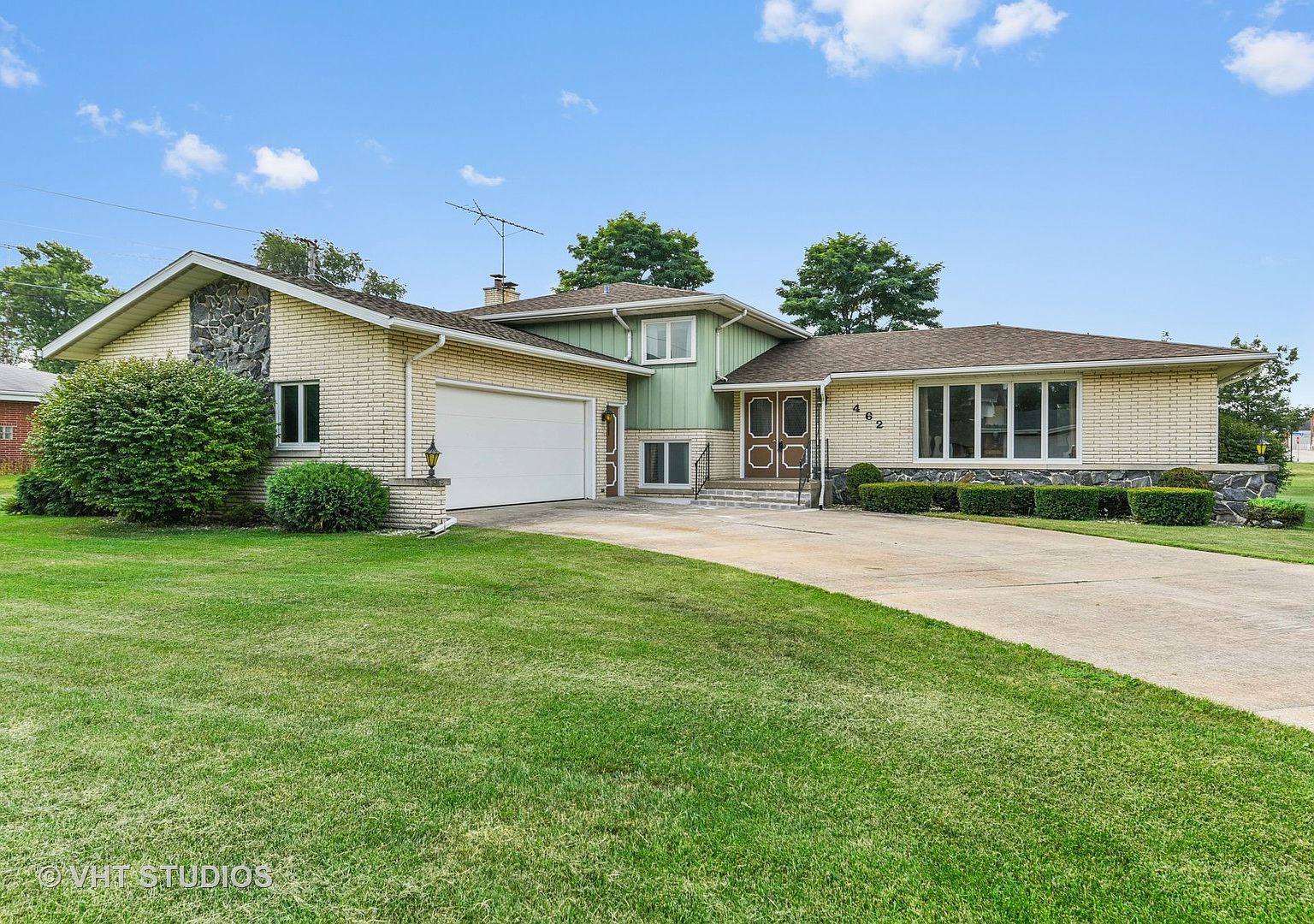 462 Miller St, Beecher, IL 60401 Zillow