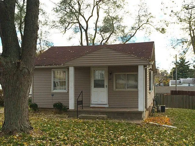 410 Dempsey St photo 1