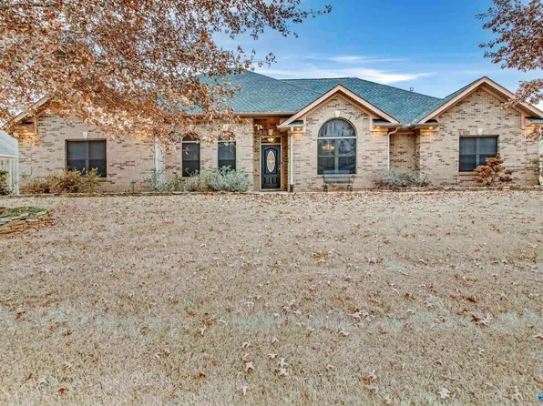 100 Perdido Bay Dr, Huntsville, AL 35811