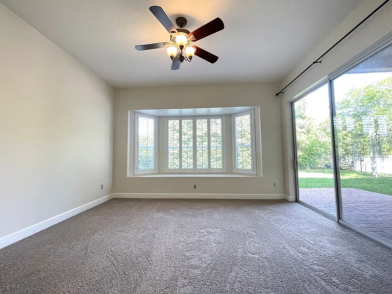 1349 Whitney Isles Dr — Photo 16