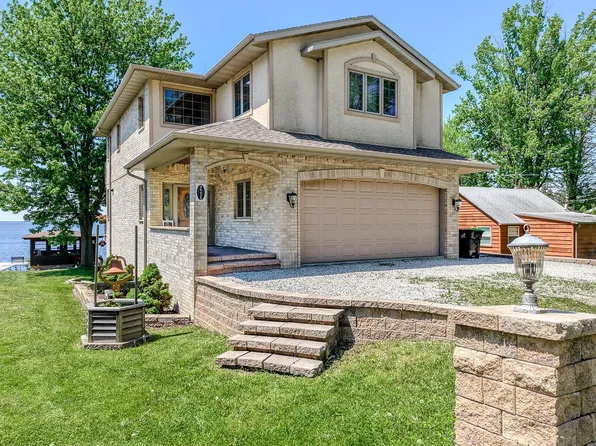 N6435 Fairy Springs ROAD, Hilbert, WI 54129
