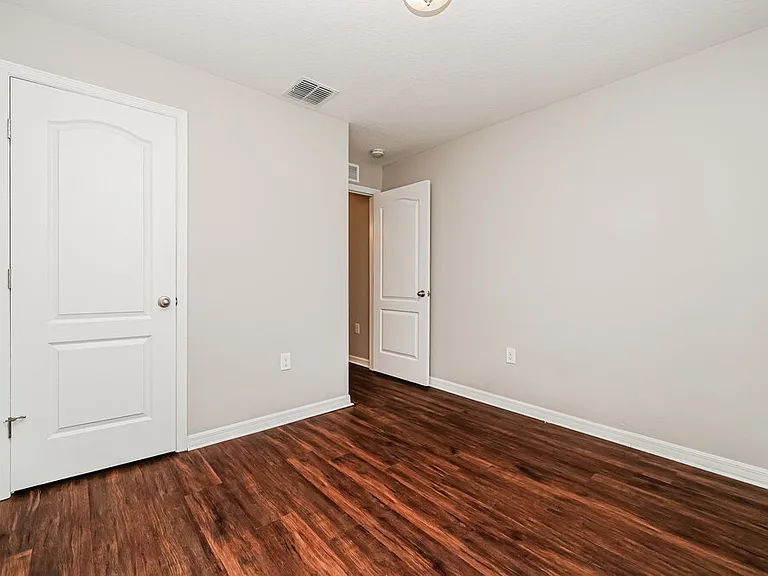 720 Chatham Walk Dr — Photo 11