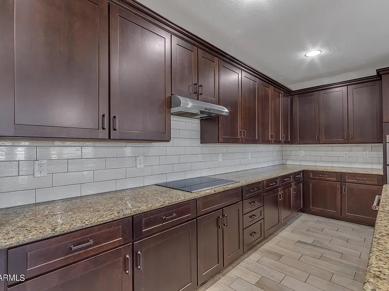 22841 S 225th Pl — Photo 9