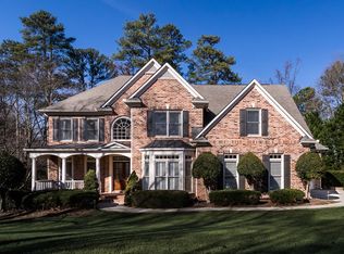630 Vinings Estates Dr SE, Mableton, GA 30126