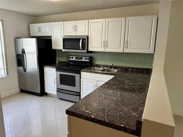 8025 SW 21st Ct #8025, Miramar, FL 33025
