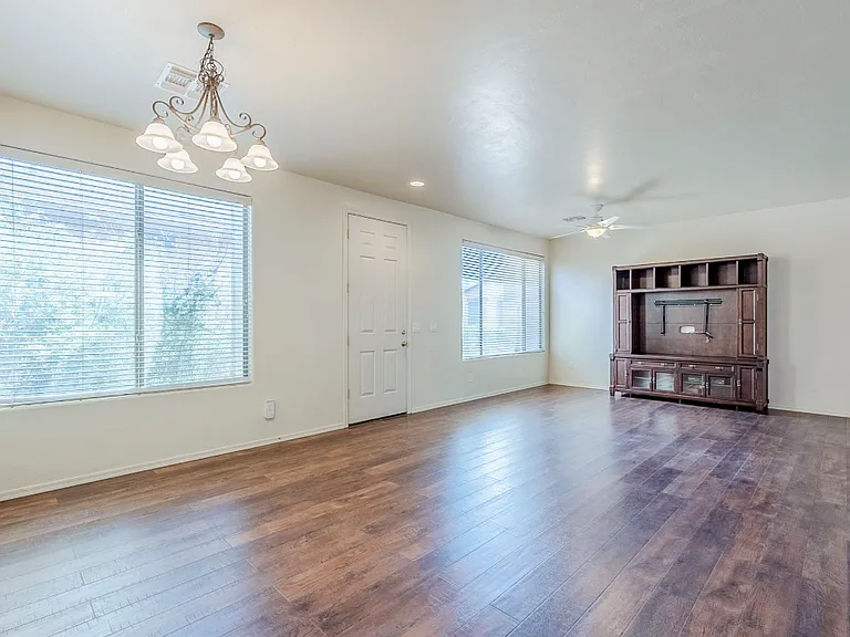 3517 N Camino La Jicarrilla — Photo 8