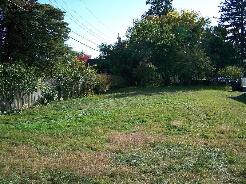 3rd image of 0 LAURA Street
