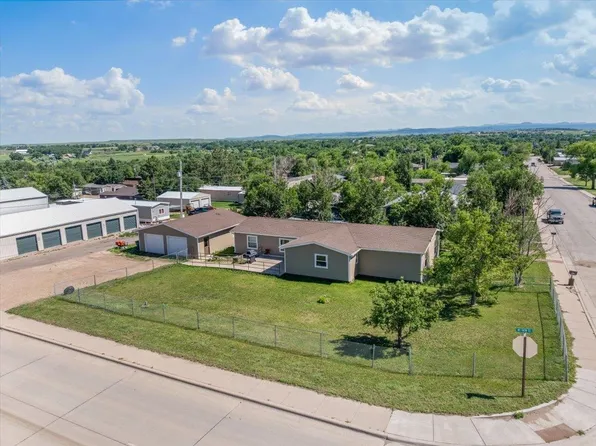 45 N 8th Ave, Belle Fourche, SD 57717