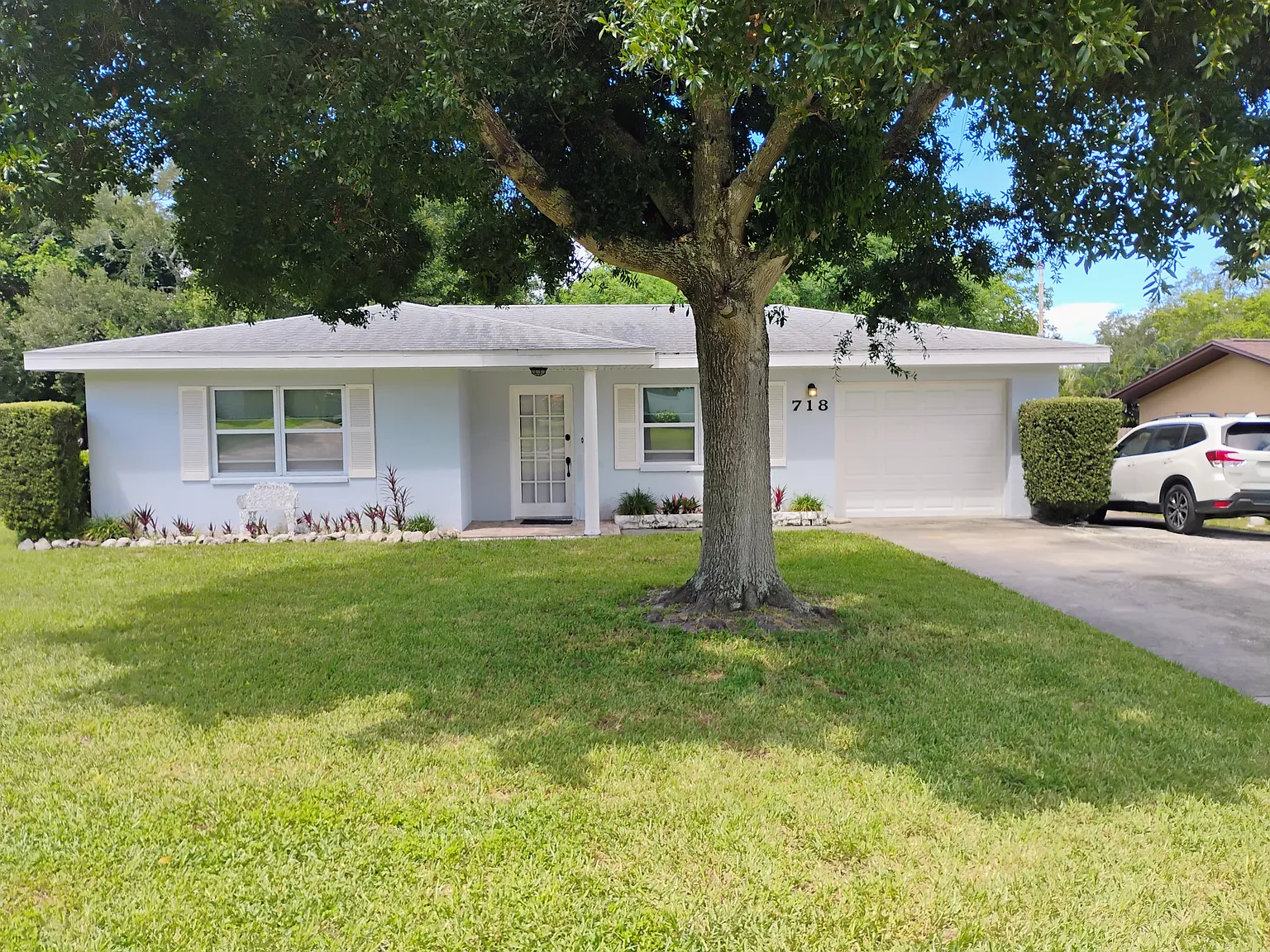 3 bed, 1100 sqft, $2,700 — Photo 1