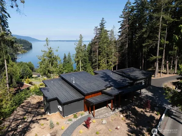 166 Soundview Drive, Bellingham, WA 98229