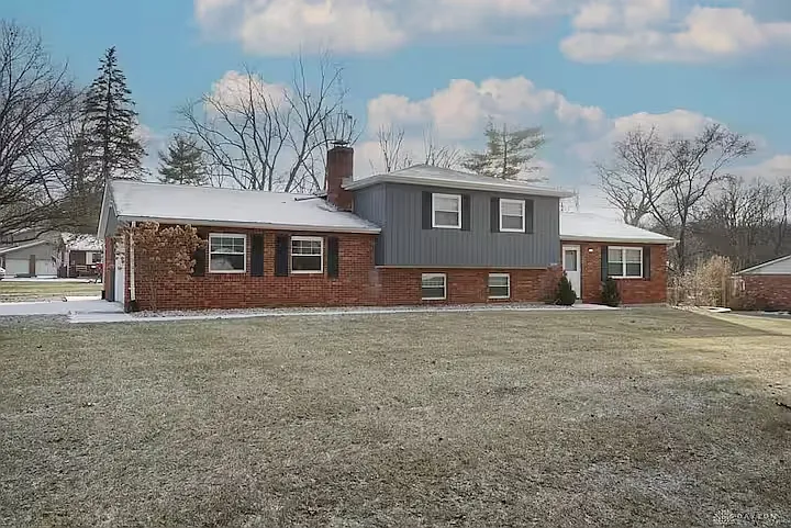 9092 Wintergreen Dr — Photo 9