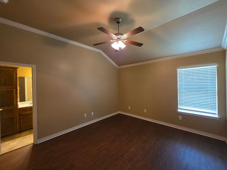 4601B Skyflower Ln — Photo 17