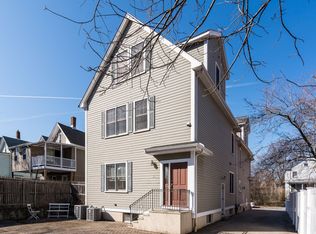 26 Court St #B, Newton, MA 02458