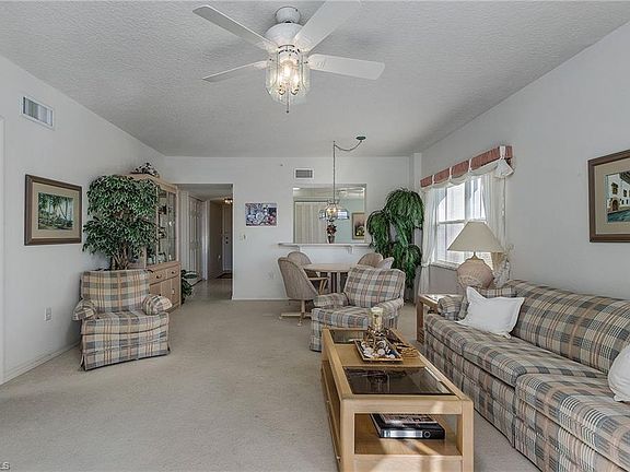 3rd image of 4481 Bay Beach Ln APT 241