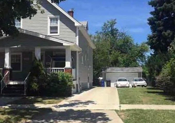 2nd image of 19407 Shawnee Ave