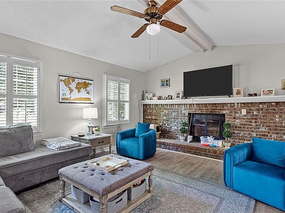 2nd image of 4006 Ashburton Ln