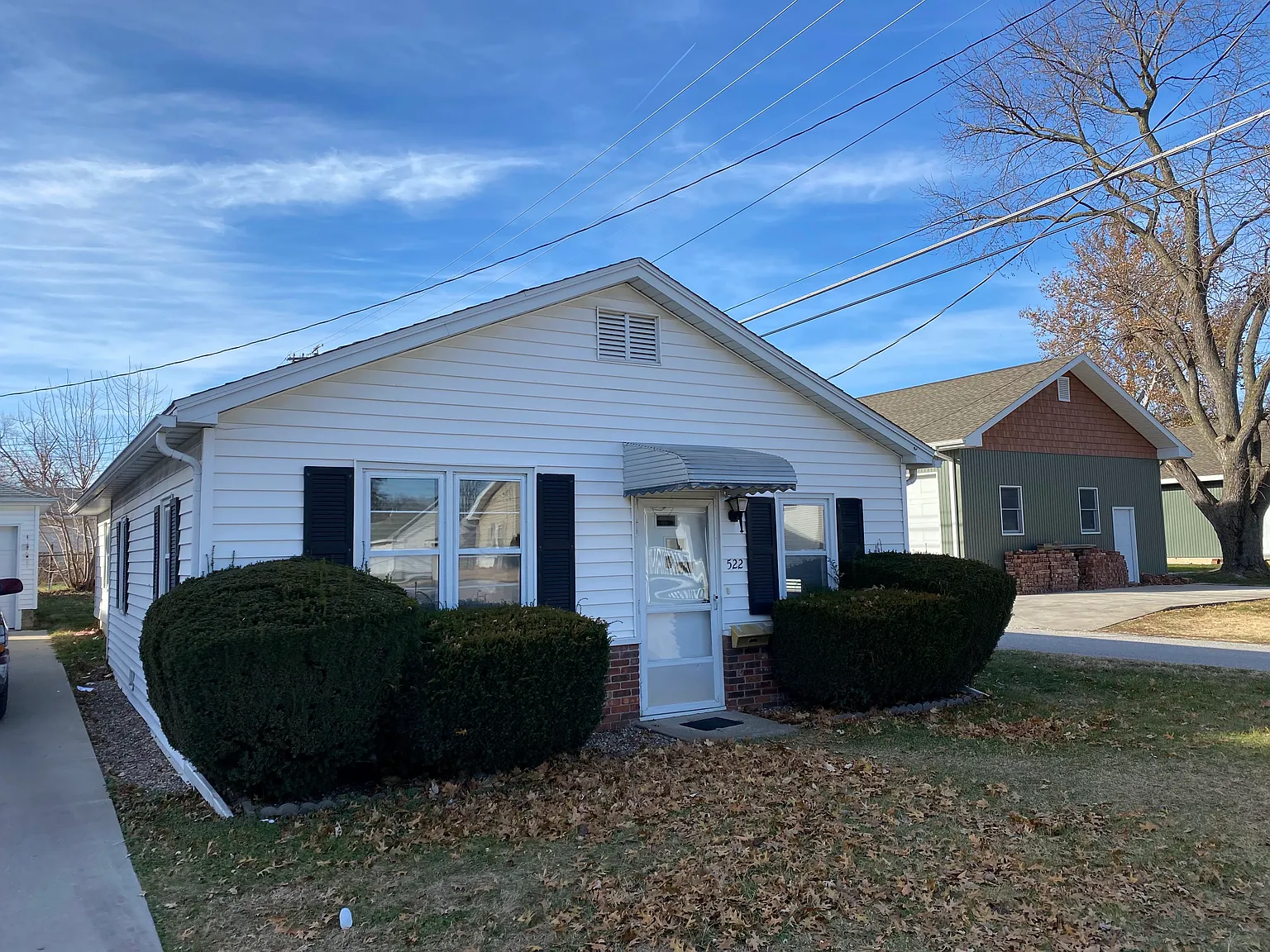 2 bed, $1,050 — Photo 1