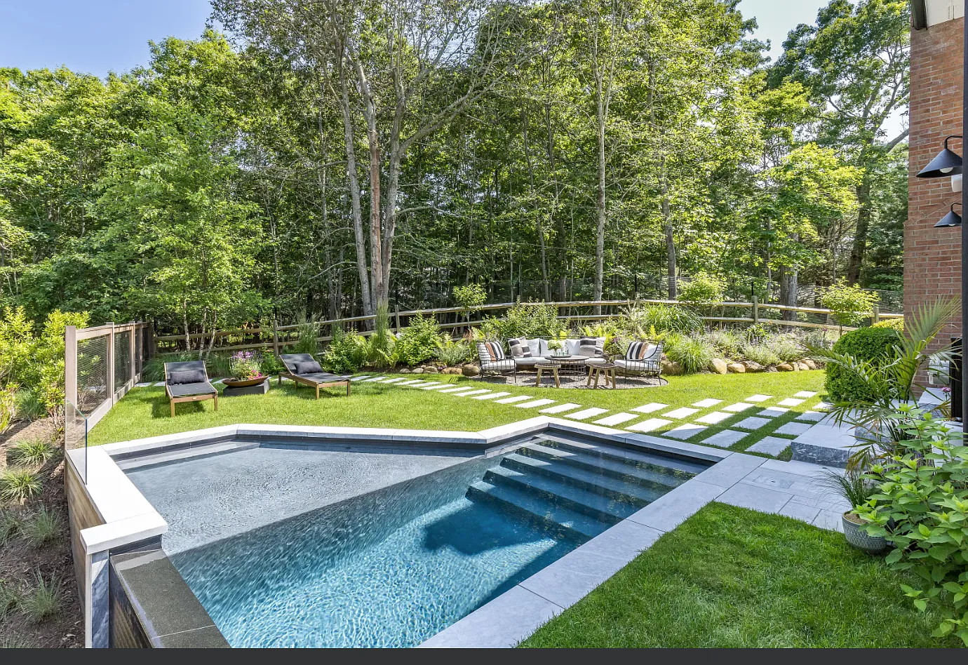 Barnes Landing East Hampton Luxury Rental — Photo 3