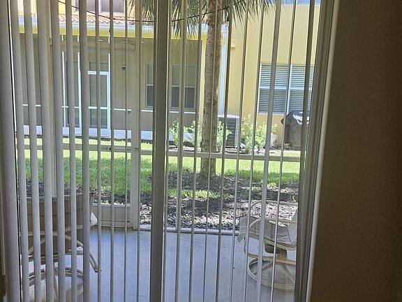 5th image of 9800 Quinta Artesa Way APT 104