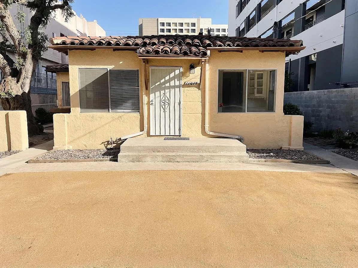 1 bed, 700 sqft, $2,095 — Photo 1