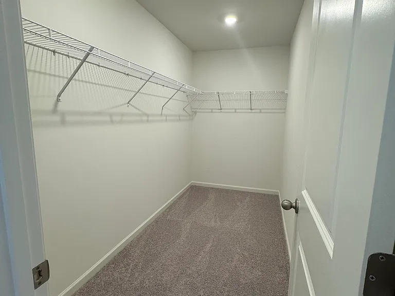 1020 Cunningham Farm Dr — Photo 24
