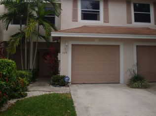 109 Crosswinds Dr, Greenacres, FL 33413