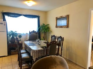 11721 Pendleton St, Sun Valley, CA 91352