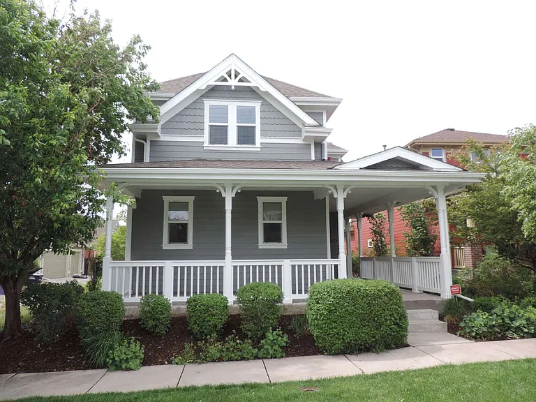 2246 Ulster St — Photo 1