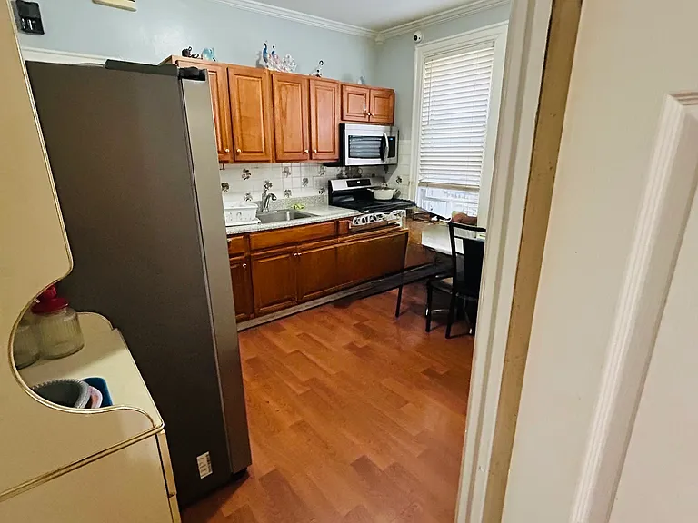 4539 Hill Ave #I — Photo 3
