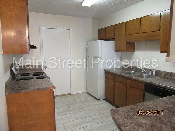 5th image of 9305 Mabel St