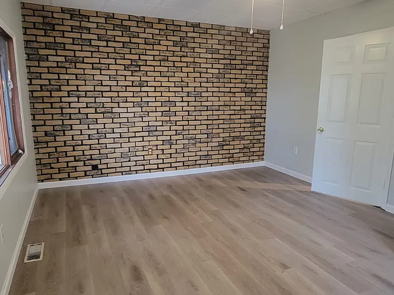 302 Lehigh St #302 — Photo 5