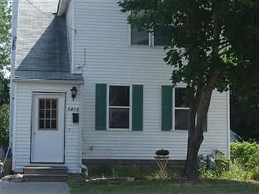 1813 Lexington Ave photo 1