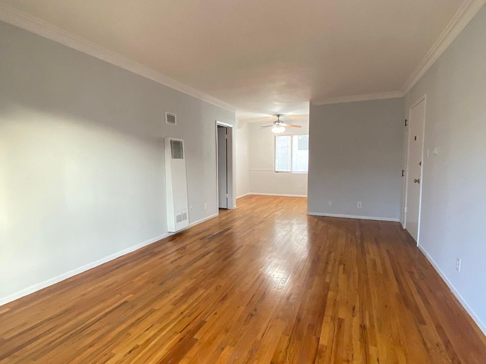 1st image of 1338 N Vista St #14