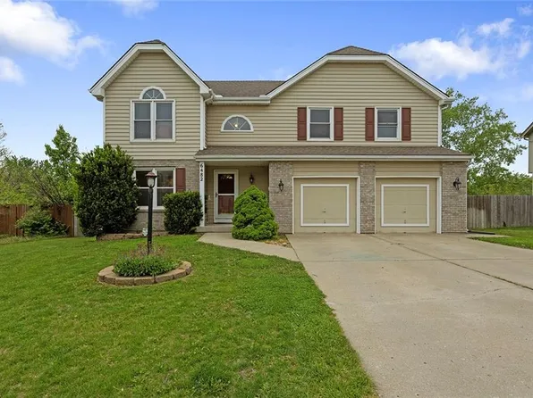 6482 NW Altus Dr, Kansas City, MO 64152