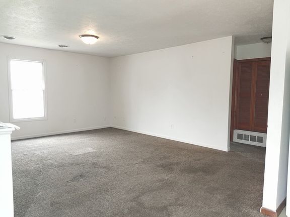 2nd image of 356 Stone Dr #D
