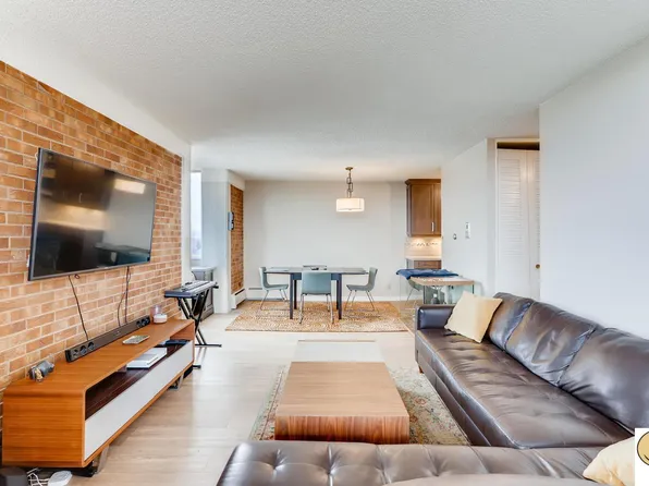 850 20th St APT 604, Boulder, CO 80302